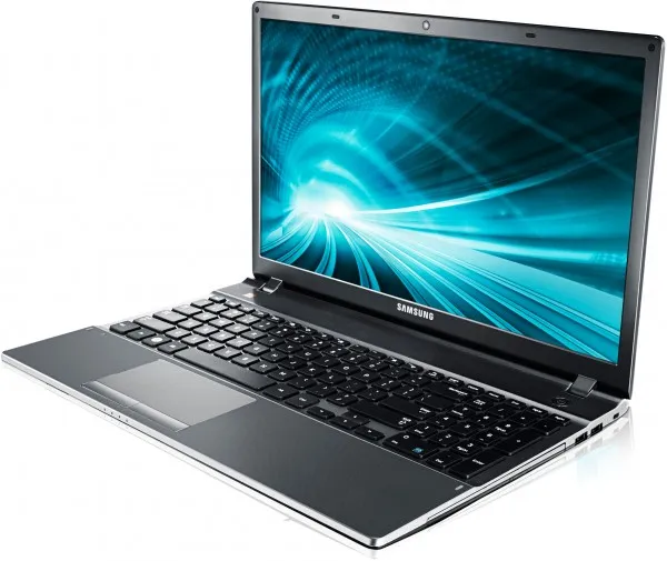 Samsung Serie 5 550P5C-S02DE