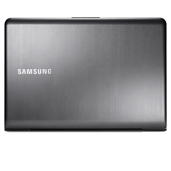Samsung Serie 5 NP540U3C 2