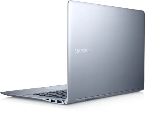 Samsung Serie 9 900X4D 4