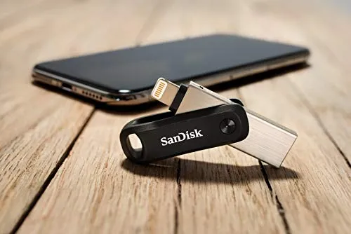 SanDisk iXpand Go 4