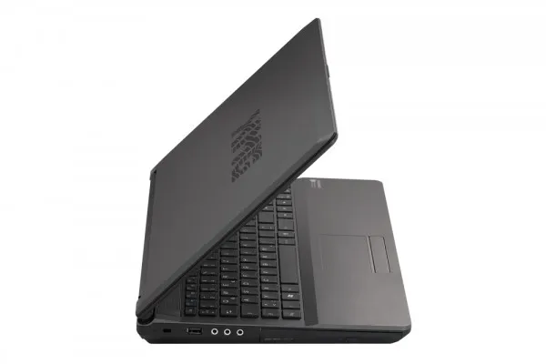 Schenker XMG  A522 2