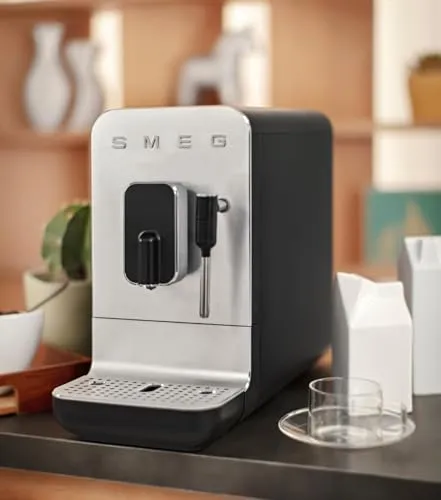 Smeg BCC12WHMEU 6