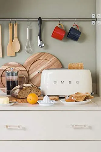 Smeg TSF02CREU 4
