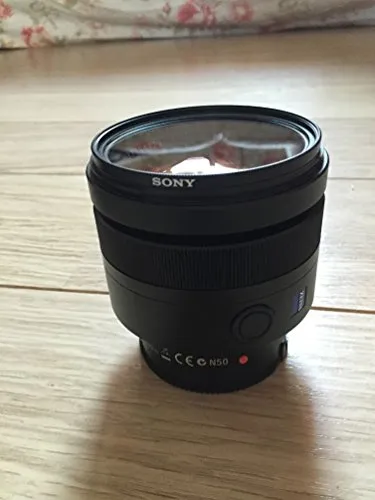 Sony SAL-85F14Z 1,4/85 mm ZA Planar T* 4
