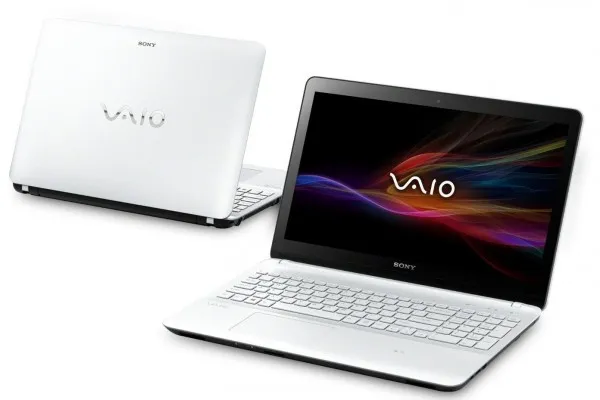 Sony Vaio SVF1521