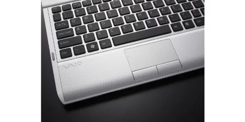 Sony Vaio VPC-YB3V1E/S 4