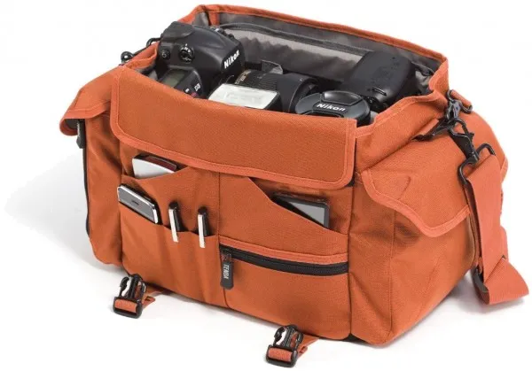 Tenba Messenger Camera Bag Medium 2