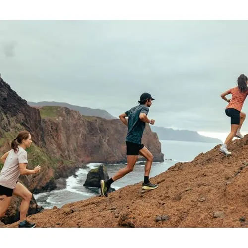 Topo Athletic Vista 2