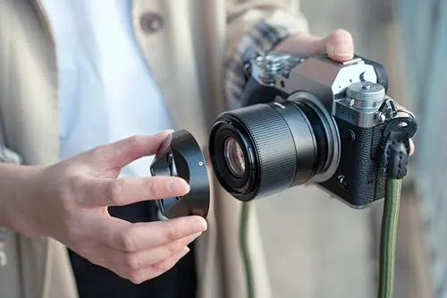 TTArtisan 56 mm F1.8 3