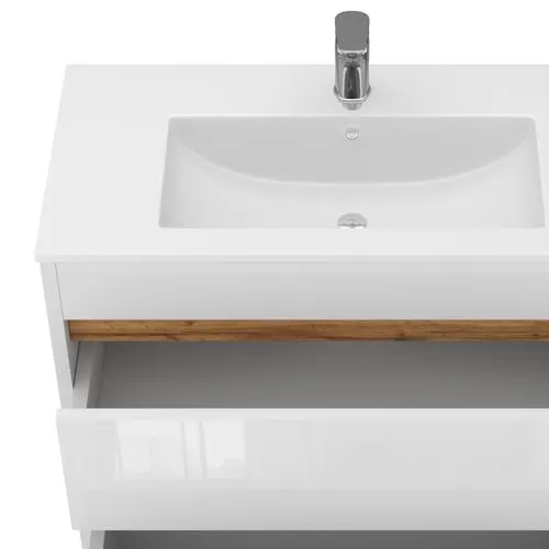 Vicco Detmold 6
