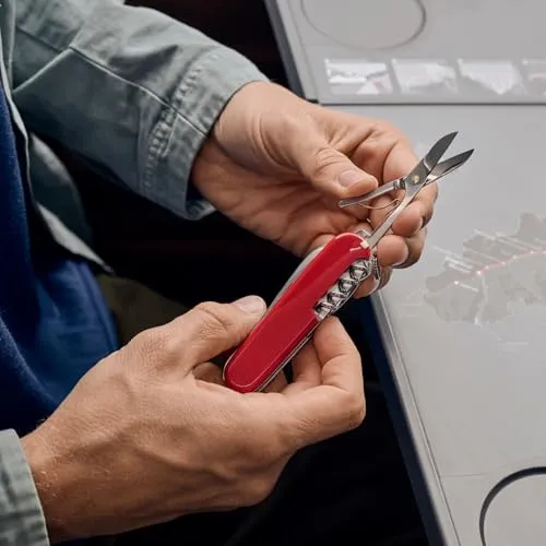 Victorinox Huntsman 4