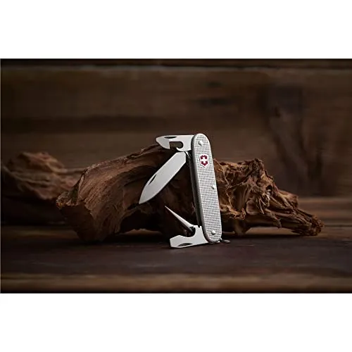Victorinox Pioneer 3