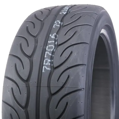 Yokohama 215/45 R17 3