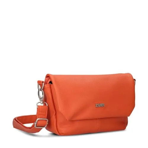 Zwei Mademoiselle.M M40 2